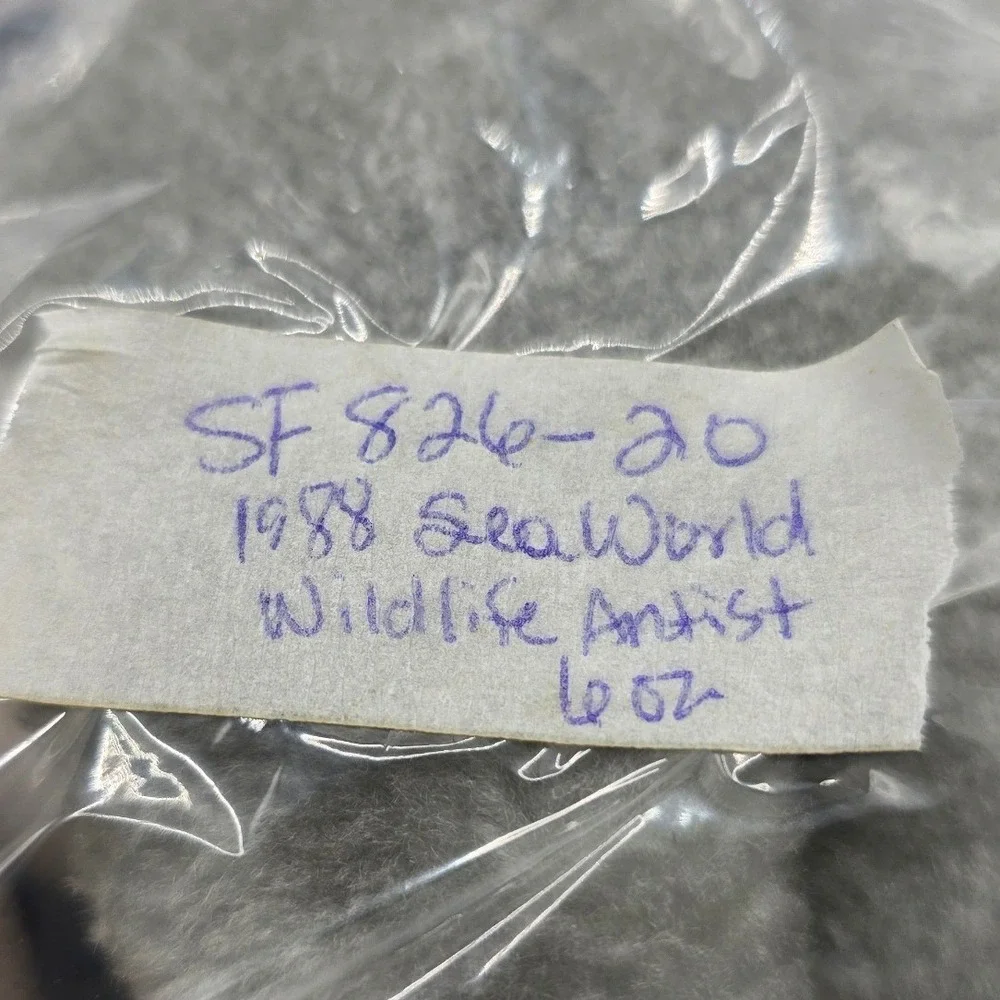 Seaworld wildlife artists